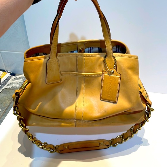 Coach 10th anniversary Hampton Tan all leather bag. - Picture 1 of 8